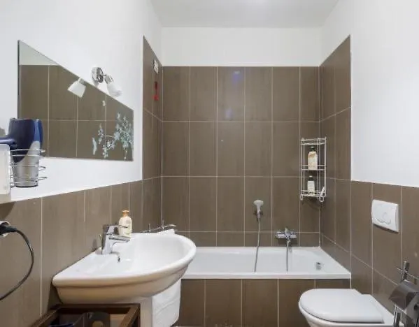 Cattaneo Arena Apartaments Apartment Verona
