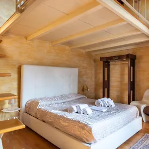 Appartamento La Soffitta Di Giulietta - Design Loft, Verona